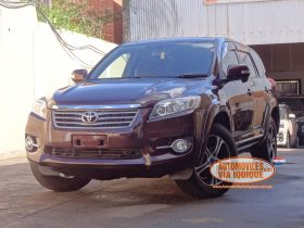 TOYOTA VANGUARD AÑO 2011
