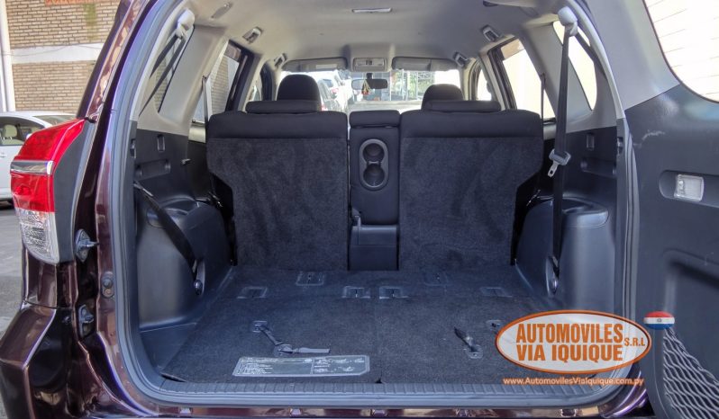 
								TOYOTA VANGUARD AÑO 2011 full									