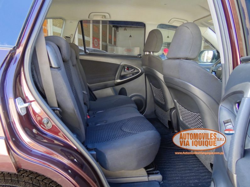 
								TOYOTA VANGUARD AÑO 2011 full									