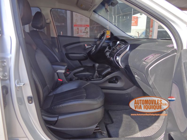 
								HYUNDAI TUCSON AÑO 2012 full									