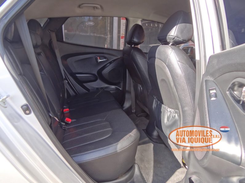 
								HYUNDAI TUCSON AÑO 2012 full									
