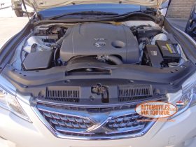 TOYOTA MARK X 250G AÑO 2011
