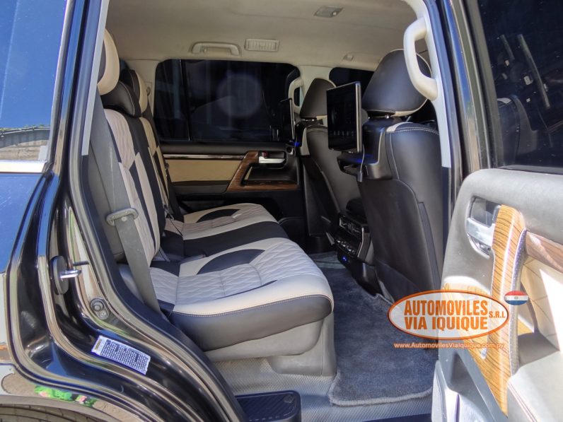 
								TOYOTA LAND CRUISER AÑO 2010 FRENTE 2024 full									