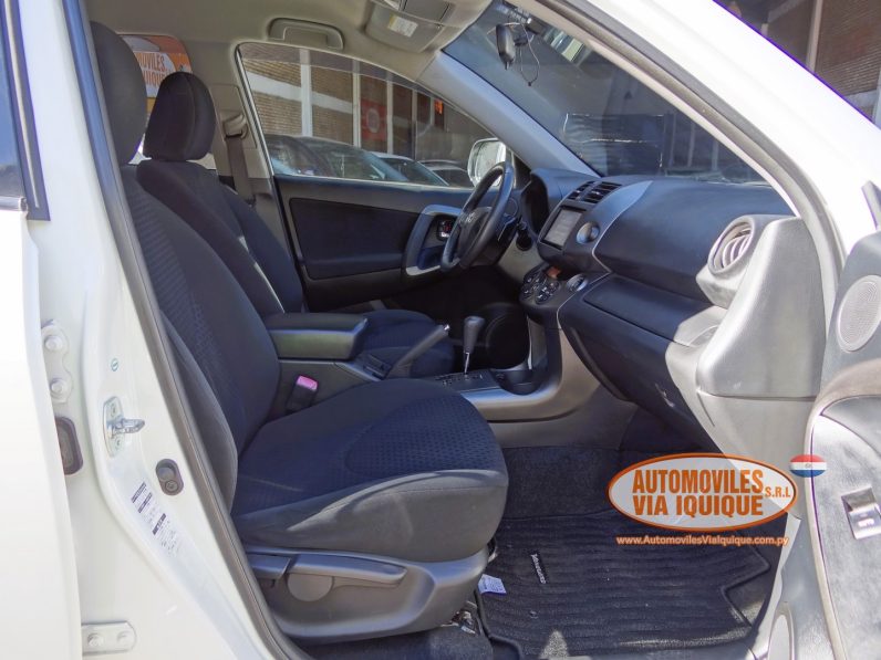 
								TOYOTA VANGUARD AÑO 2010 full									