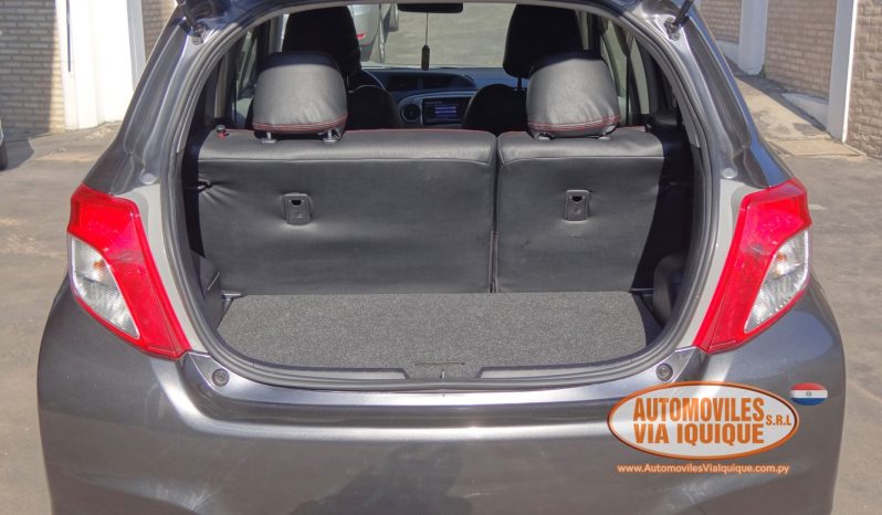 
								TOYOTA NEW VITZ AÑO 2011 full									
