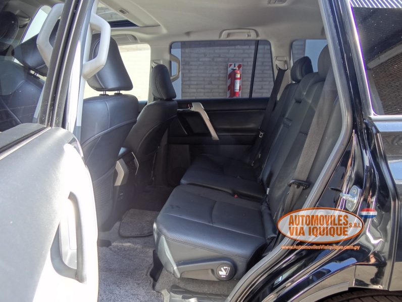 
								TOYOTA LAND CRUISER PRADO AÑO 2013 full									