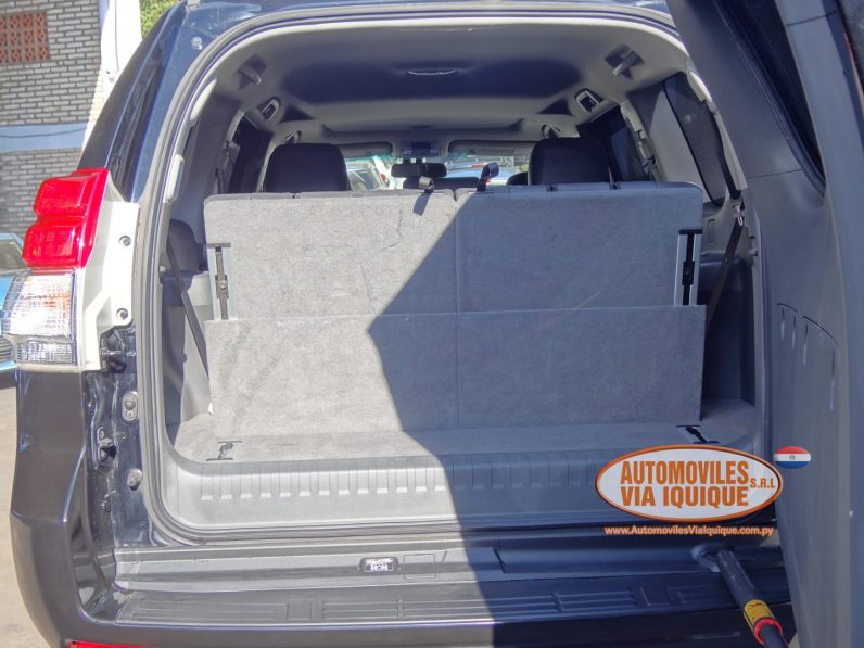 
								TOYOTA LAND CRUISER PRADO AÑO 2013 full									