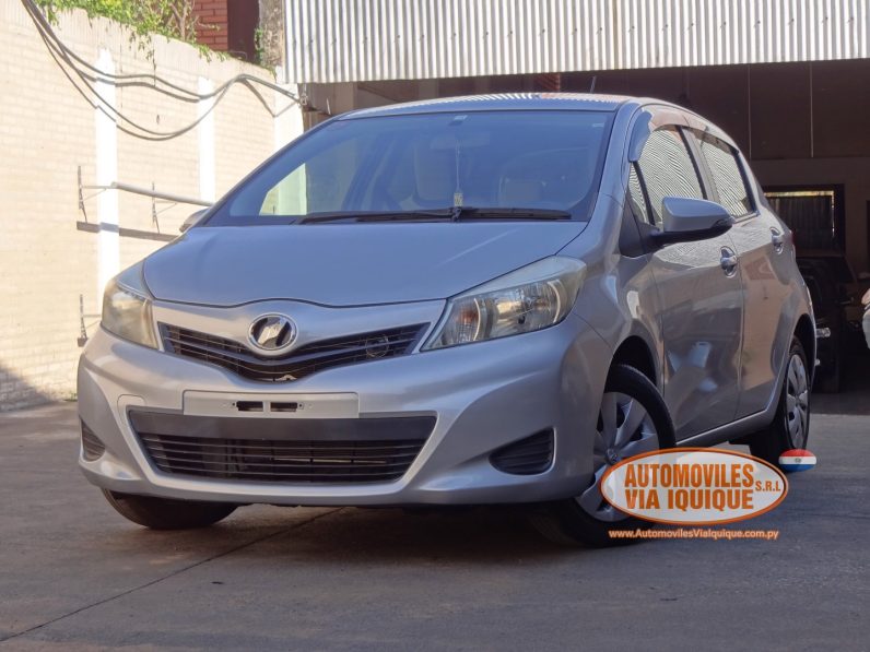 
								TOYOTA NEW VITZ AÑO 2012 full									