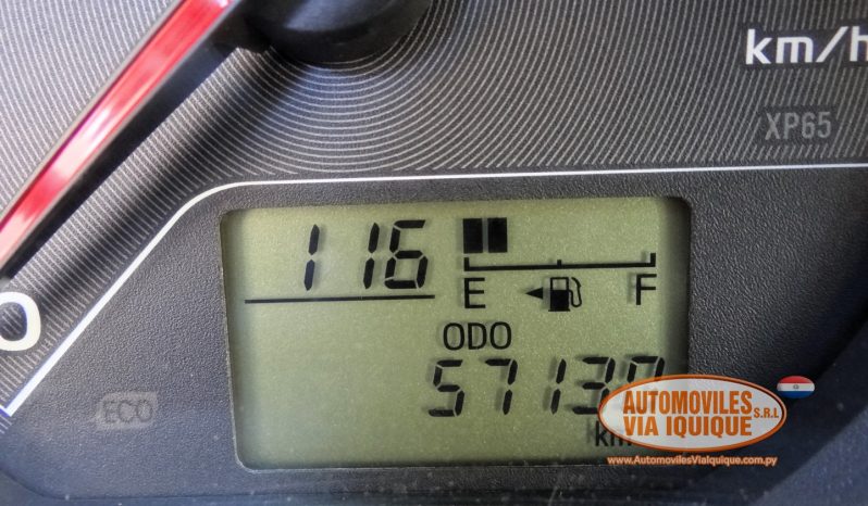 
								TOYOTA NEW VITZ AÑO 2012 full									