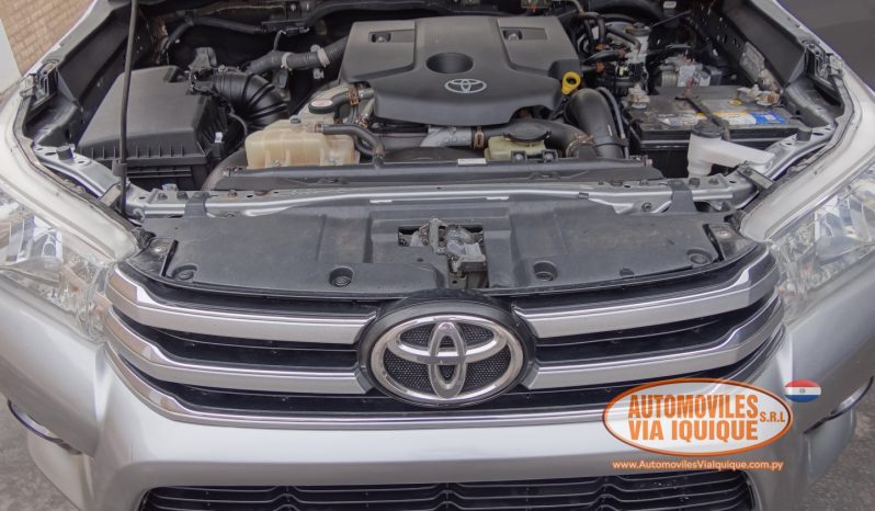 
								TOYOTA HILUX AÑO 2019 full									