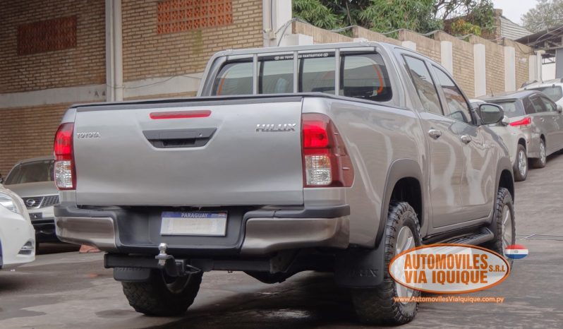 
								TOYOTA HILUX AÑO 2019 full									