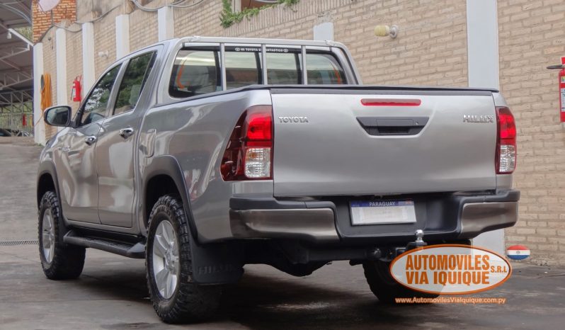 
								TOYOTA HILUX AÑO 2019 full									