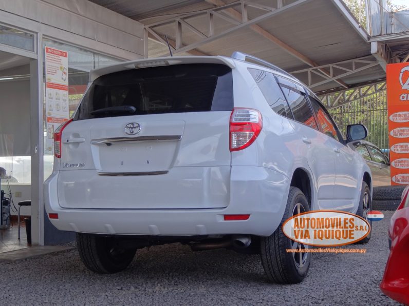 
								TOYOTA VANGUARD AÑO 2008 full									