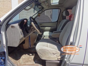 TOYOTA GRAN HIACE AÑO 2000