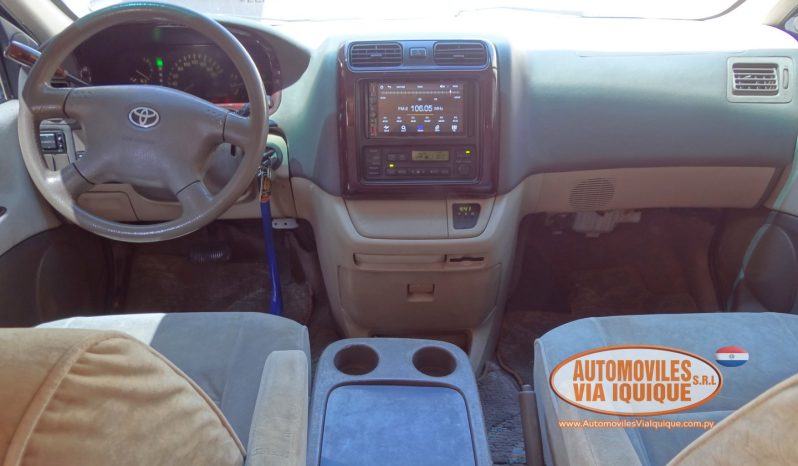 
								TOYOTA GRAN HIACE AÑO 2000 full									