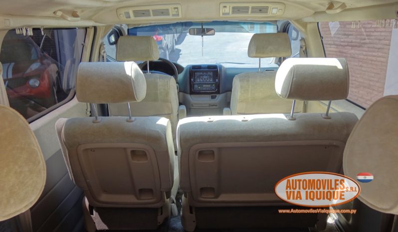 
								TOYOTA GRAN HIACE AÑO 2000 full									