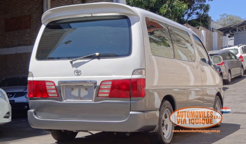
								TOYOTA GRAN HIACE AÑO 2000 full									