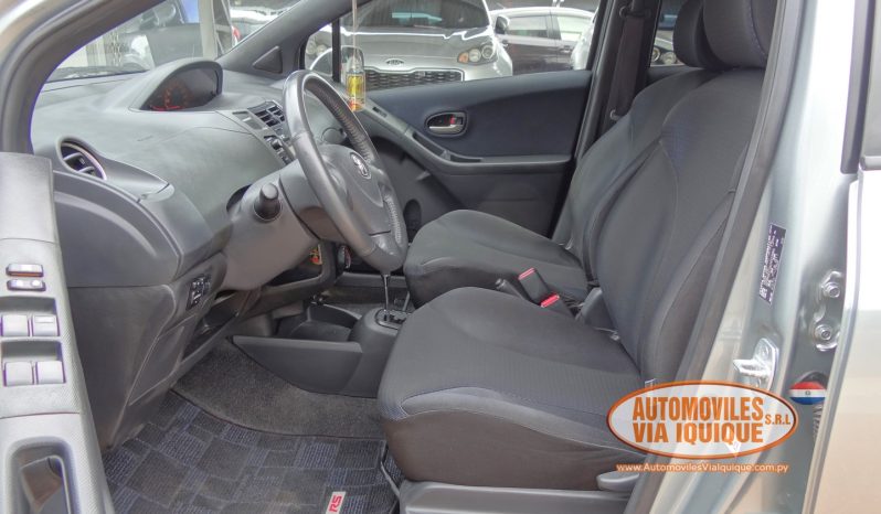 
								TOYOTA VITZ RS AÑO 2008 full									
