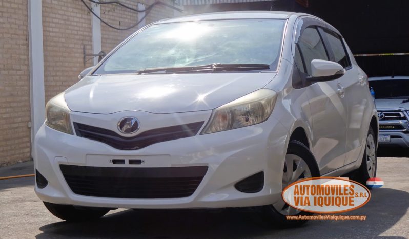 
								TOYOTA NEW VITZ AÑO 2013 full									