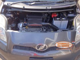 TOYOTA NEW VITZ RS AÑO 2010