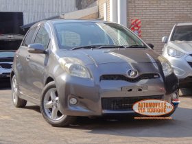 TOYOTA NEW VITZ RS AÑO 2010