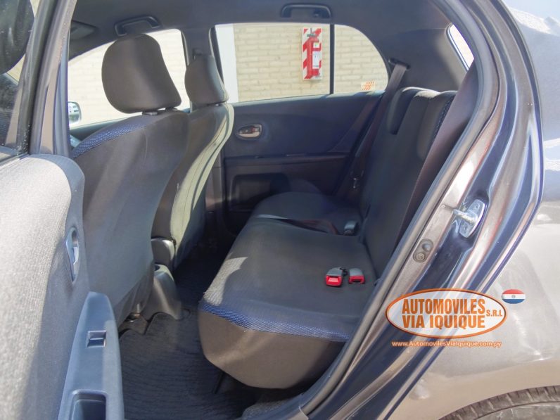 
								TOYOTA NEW VITZ RS AÑO 2010 full									