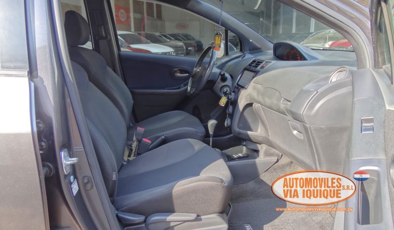 
								TOYOTA NEW VITZ RS AÑO 2010 full									