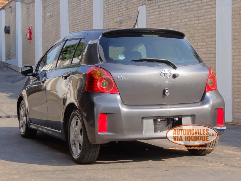 
								TOYOTA NEW VITZ RS AÑO 2010 full									