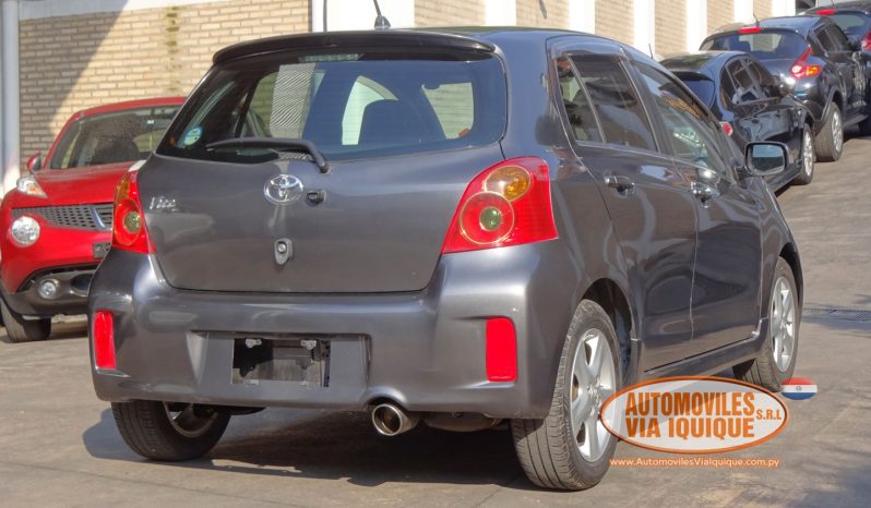 
								TOYOTA NEW VITZ RS AÑO 2010 full									