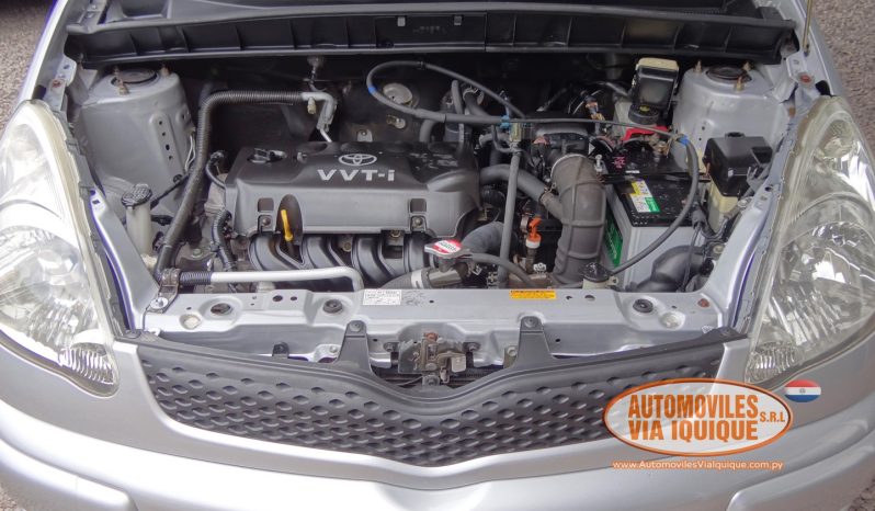 
								TOYOTA FUNCARGO AÑO 2003 full									