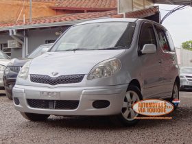 TOYOTA FUNCARGO AÑO 2003