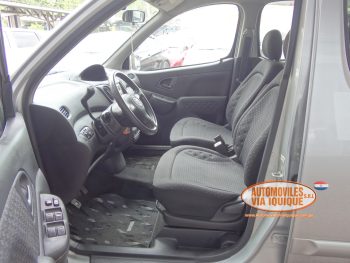 TOYOTA FUNCARGO AÑO 2003