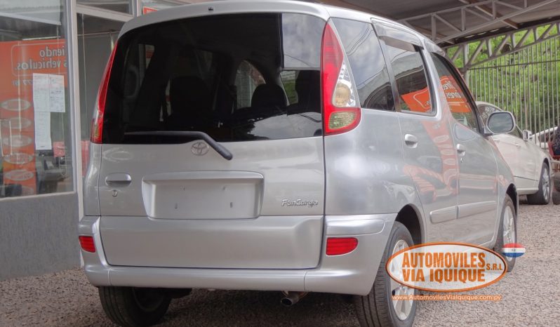 
								TOYOTA FUNCARGO AÑO 2003 full									