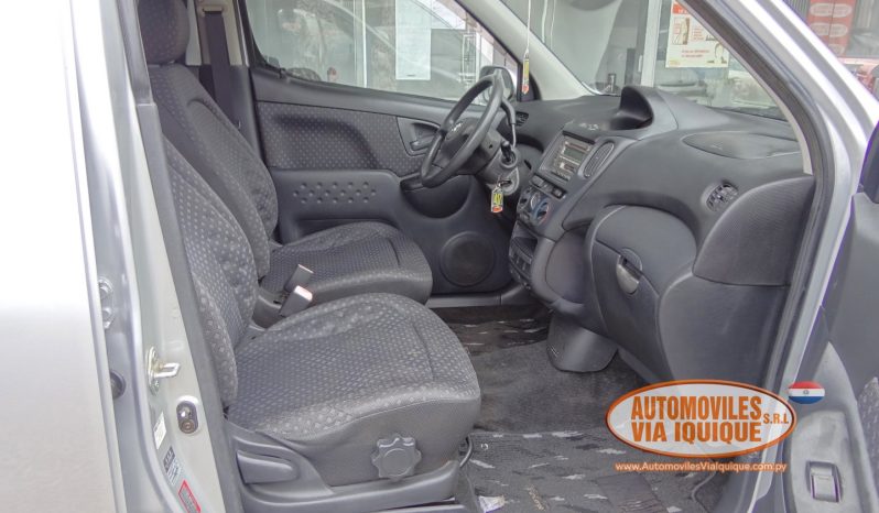 
								TOYOTA FUNCARGO AÑO 2003 full									