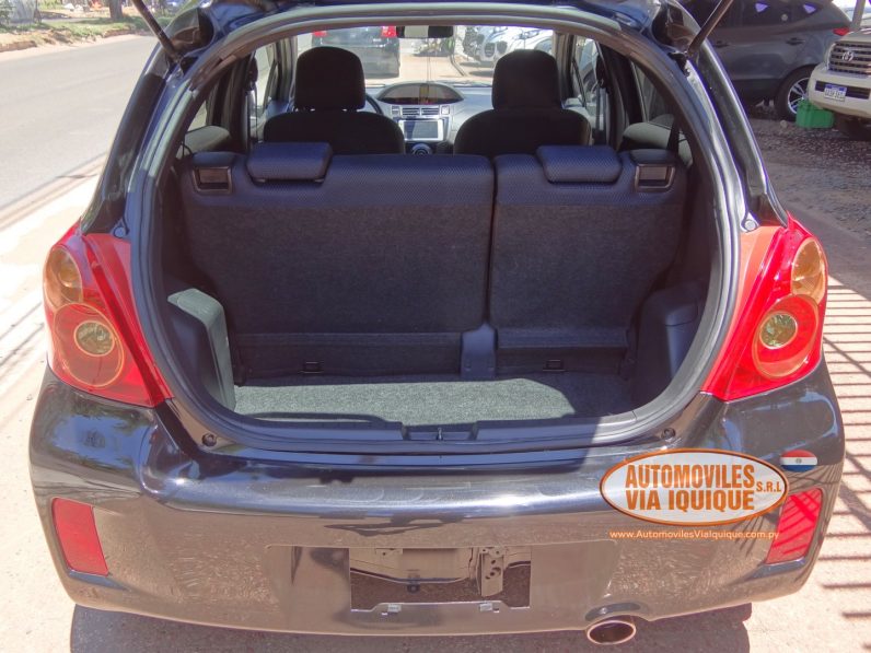 
								TOYOTA NEW VITZ RS 2010 full									