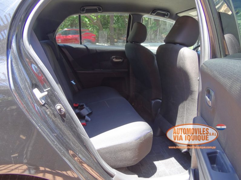 
								TOYOTA NEW VITZ RS 2010 full									