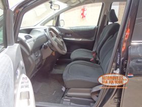 TOYOTA RACTIS AÑO 2009