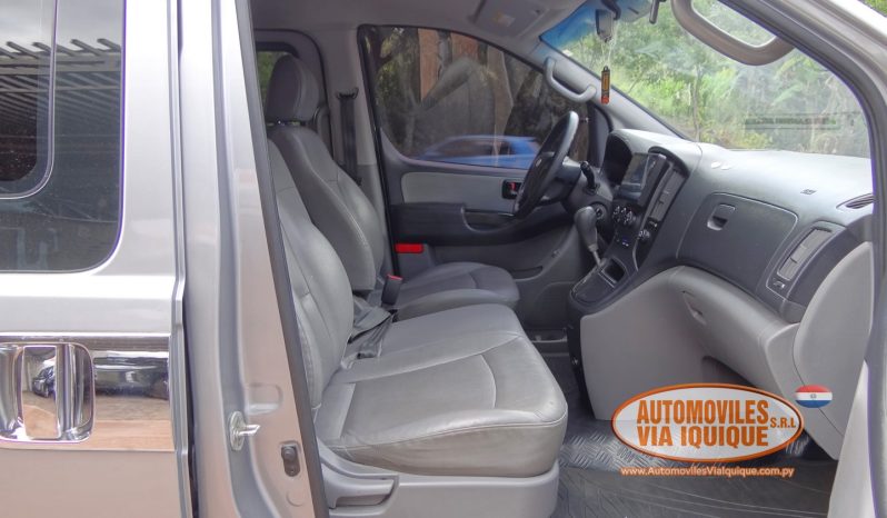 
								HYUNSAI STAREX AÑO 2015 full									