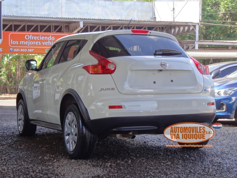 
								NISSAN JUKE AÑO 2011 full									