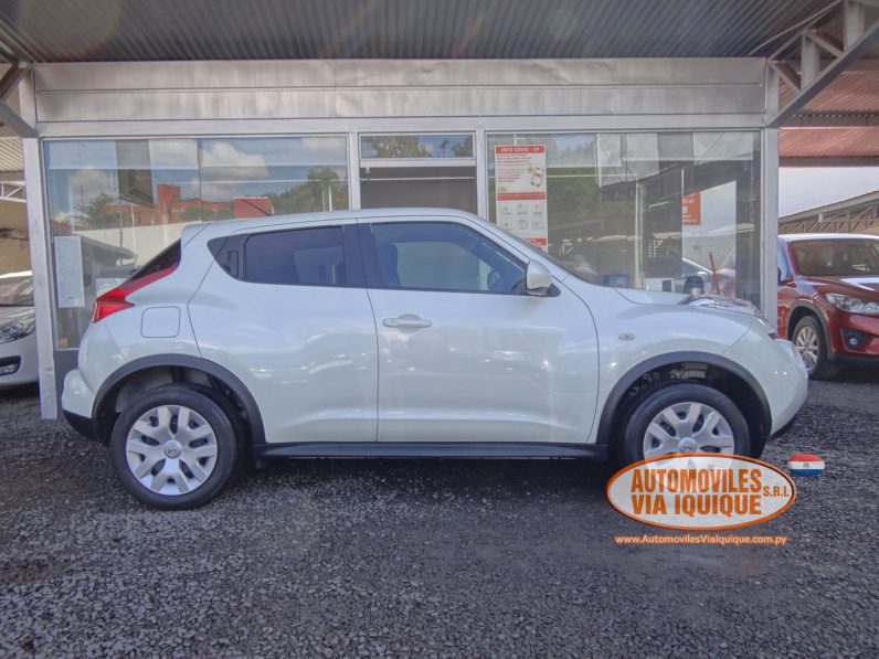 
								NISSAN JUKE AÑO 2011 full									