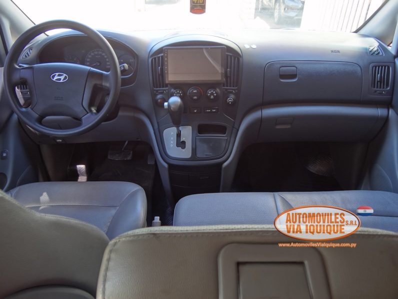 
								HYUNSAI STAREX AÑO 2015 full									