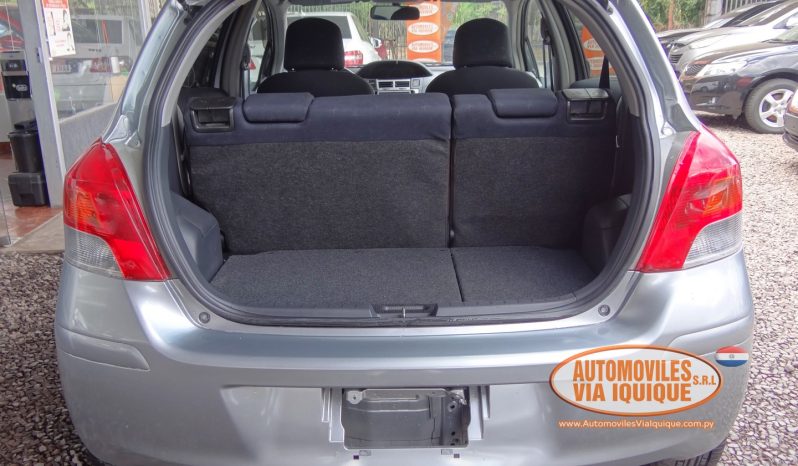 
								TOYOTA NEW VITZ AÑO 2010 full									