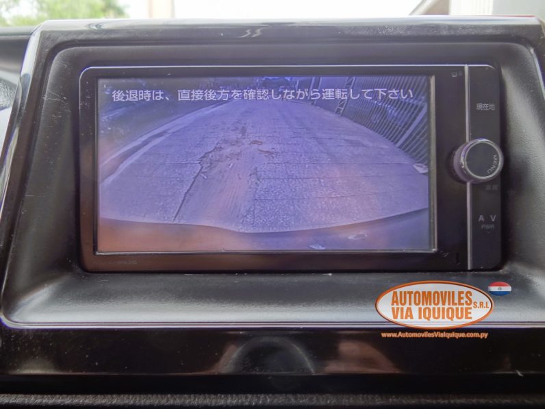 
								TOYOTA NEW NOAH AÑO 2014 full									