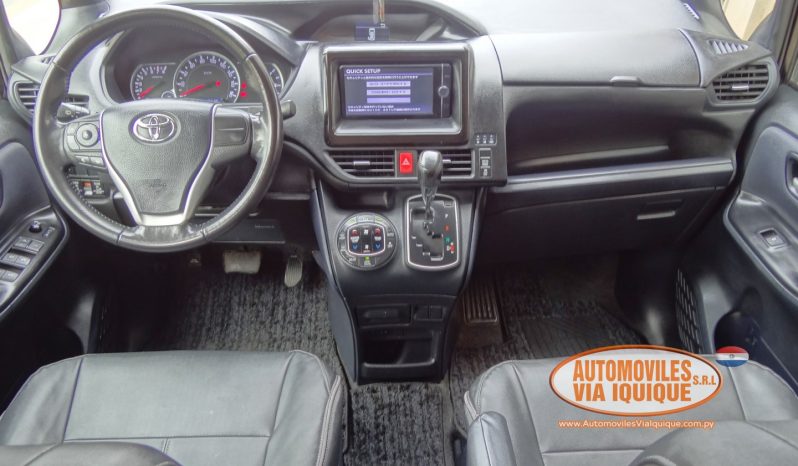 
								TOYOTA NEW NOAH AÑO 2014 full									