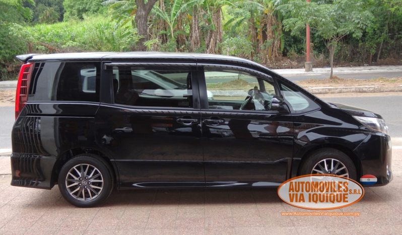 
								TOYOTA NEW NOAH AÑO 2014 full									