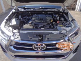 TOYOTA HILUX AÑO 2022