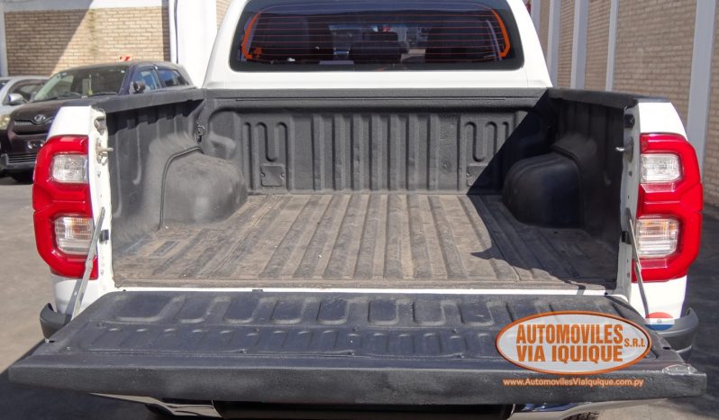 
								TOYOTA HILUX AÑO 2022 full									