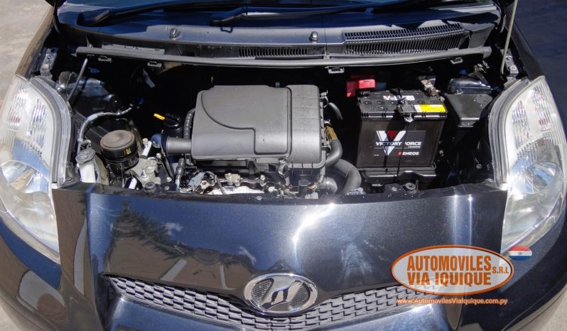 
								TOYOTA NEW VITZ AÑO 2010 full									