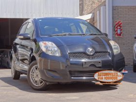 TOYOTA NEW VITZ AÑO 2010