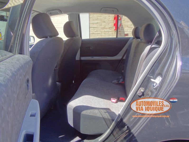 
								TOYOTA NEW VITZ AÑO 2010 full									